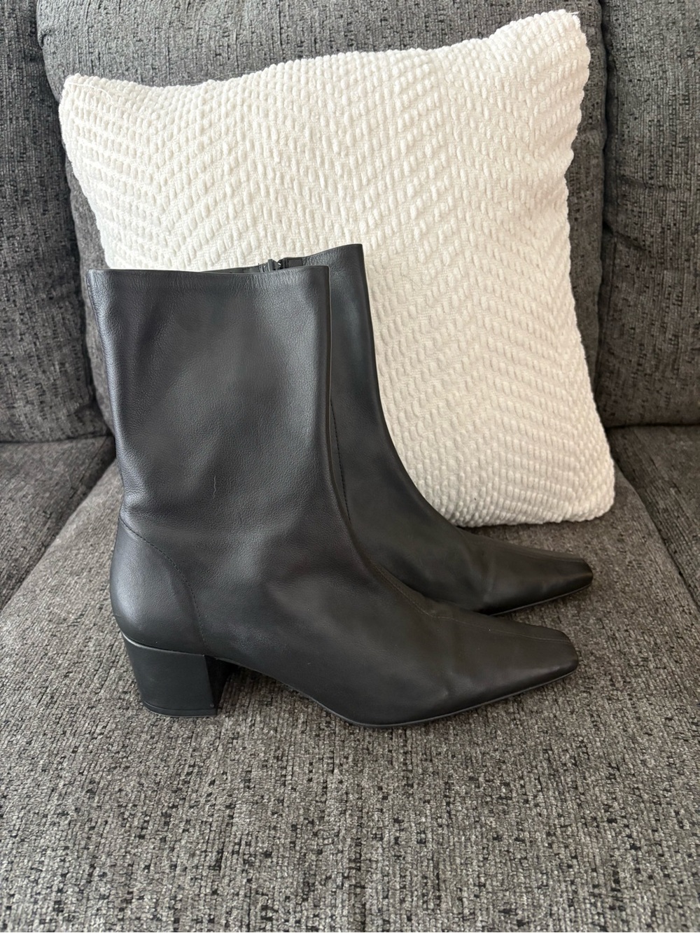 INTENTIONALLY BLANK Carlton Black Leather Ankle Boots